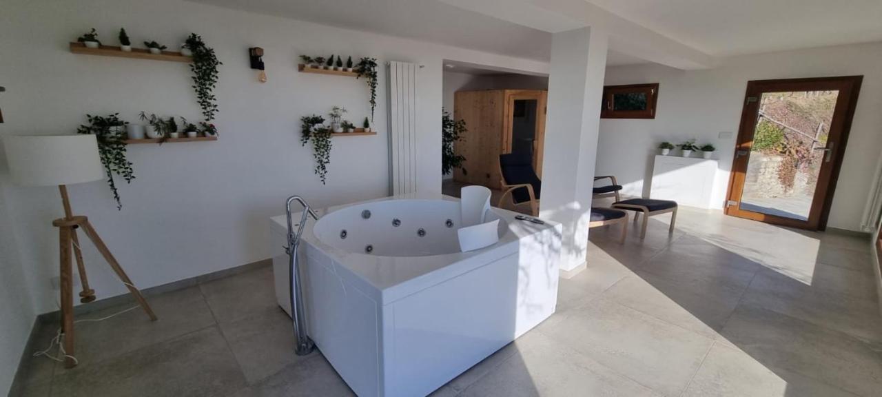 Chalet Sophie - Luxury Chalet Roletto Экстерьер фото